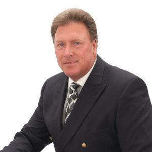 Meet your Posher, Steve